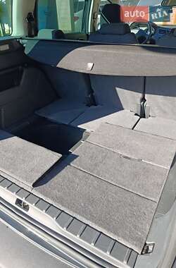 Микровэн Peugeot 5008 2015 в 