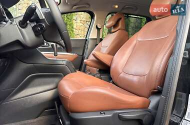 Микровэн Peugeot 5008 2012 в 