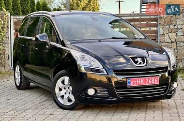 Микровэн Peugeot 5008 2012 в 