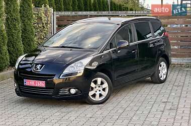 Микровэн Peugeot 5008 2012 в 