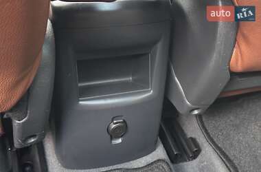 Микровэн Peugeot 5008 2012 в 