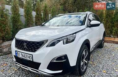 Внедорожник / Кроссовер Peugeot 5008 2017 в 