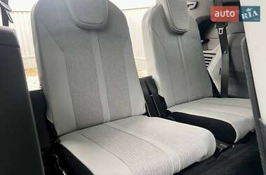 Внедорожник / Кроссовер Peugeot 5008 2017 в 