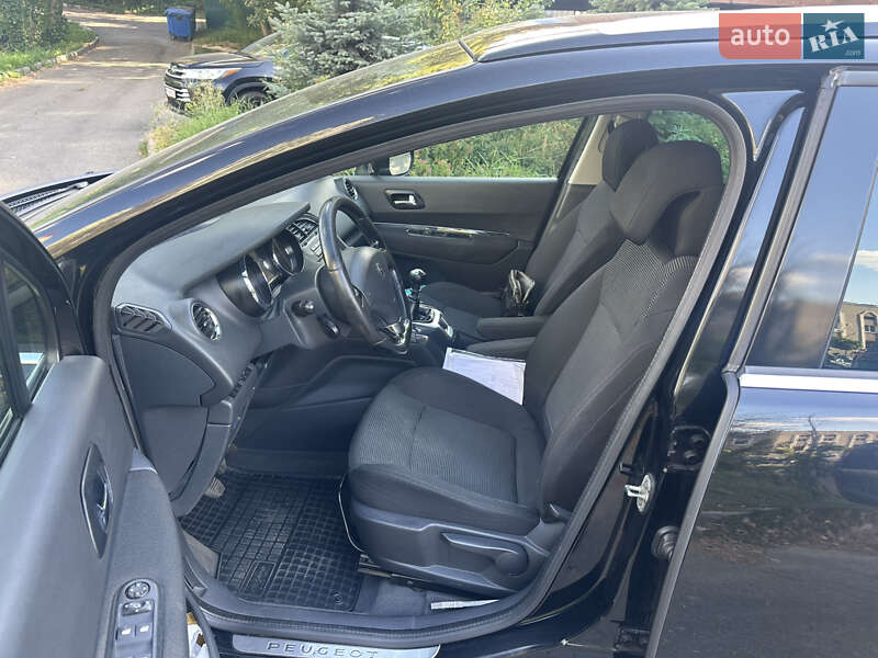 Мікровен Peugeot 5008 2010 в Києві