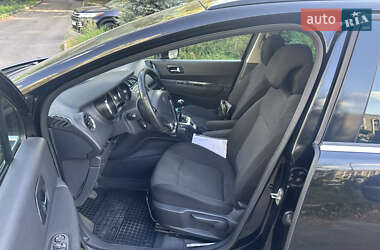 Микровэн Peugeot 5008 2010 в 