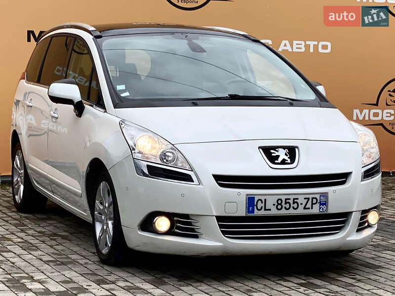 Микровэн Peugeot 5008 2013 в Ровно