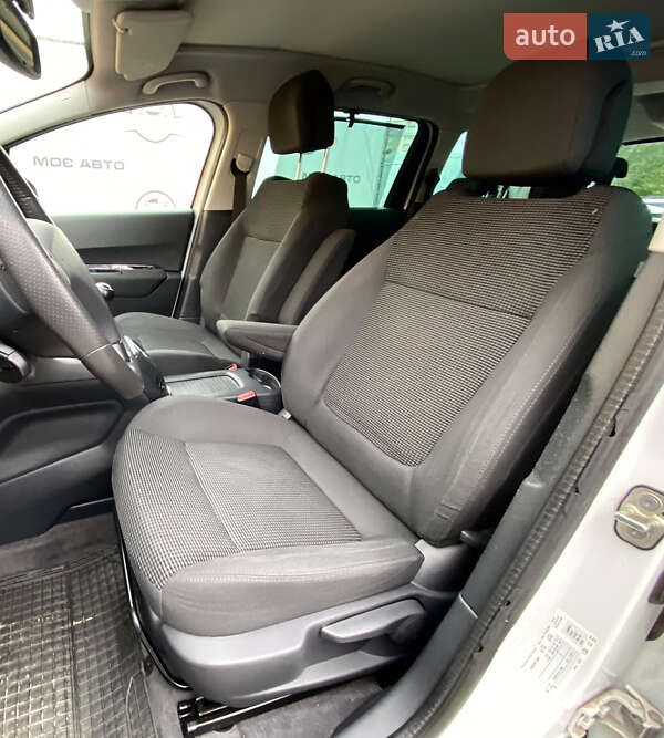 Микровэн Peugeot 5008 2013 в Ровно