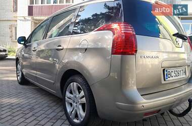 Микровэн Peugeot 5008 2010 в 