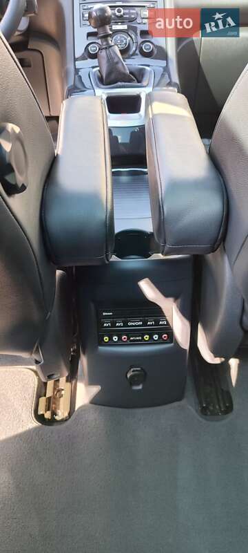 Мікровен Peugeot 5008 2011 в Чернівцях фото 25 Мікровен Peugeot 5008 2011 в Чернівцях