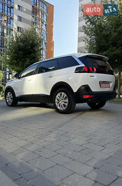 Позашляховик / Кросовер Peugeot 5008 2019 в Івано-Франківську