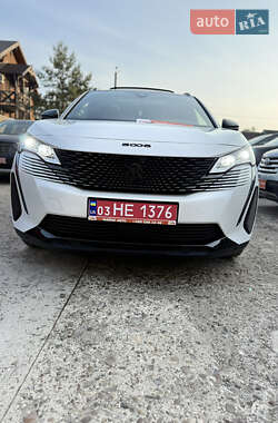 Внедорожник / Кроссовер Peugeot 5008 2022 в 
