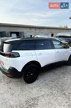 Внедорожник / Кроссовер Peugeot 5008 2022 в 