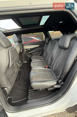 Внедорожник / Кроссовер Peugeot 5008 2022 в 