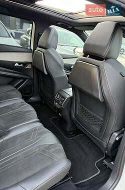 Внедорожник / Кроссовер Peugeot 5008 2022 в 