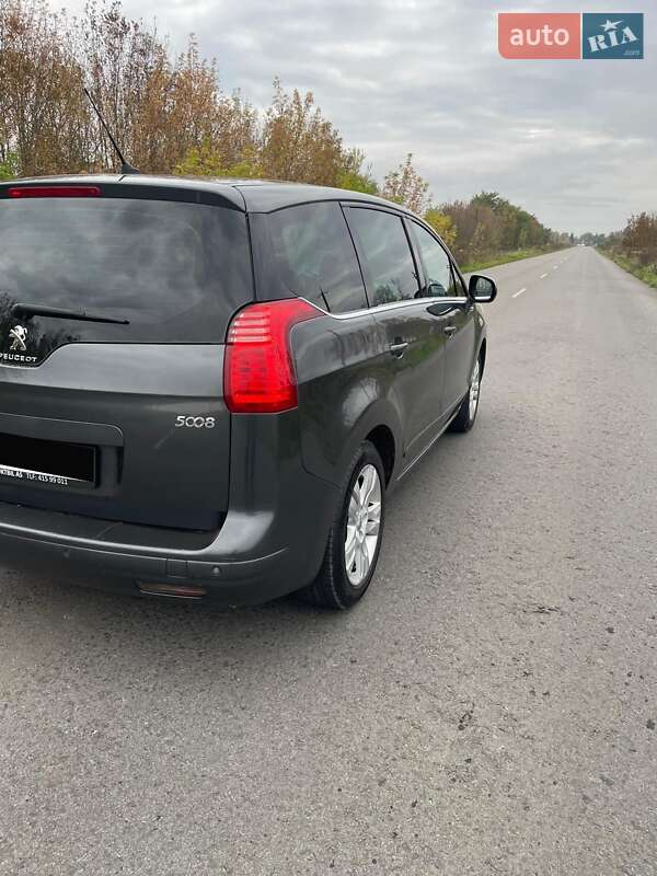 Микровэн Peugeot 5008 2010 в Ровно фото 7 Микровэн Peugeot 5008 2010 в Ровно