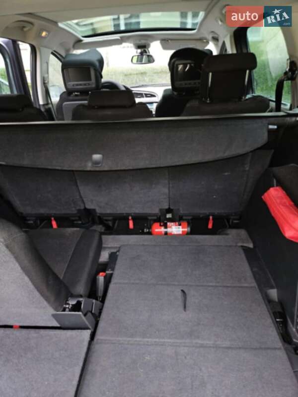 Микровэн Peugeot 5008 2011 в Львове фото 17 Микровэн Peugeot 5008 2011 в Львове