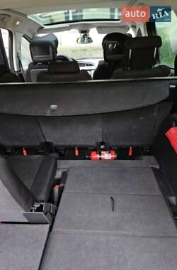 Мікровен Peugeot 5008 2011 в  фото 17 Мікровен Peugeot 5008 2011 в