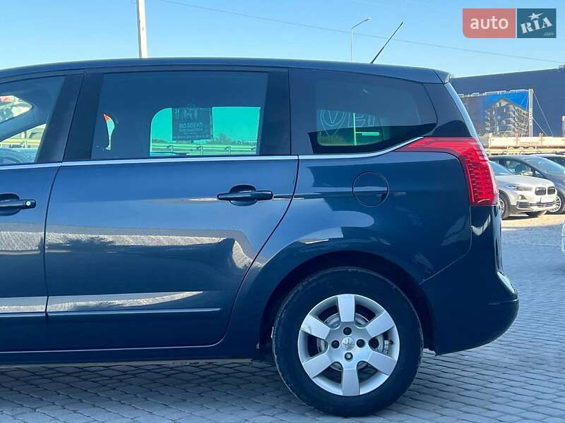 Микровэн Peugeot 5008 2012 в Львове фото 5 Микровэн Peugeot 5008 2012 в Львове