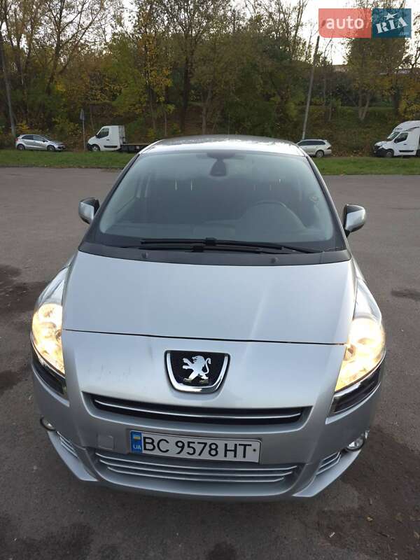 Микровэн Peugeot 5008 2011 в Львове фото 17 Микровэн Peugeot 5008 2011 в Львове