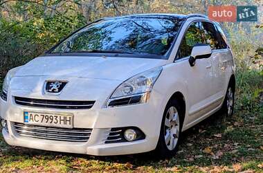 Микровэн Peugeot 5008 2010 в 
