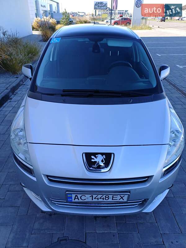 Мікровен Peugeot 5008 2010 в Луцьку