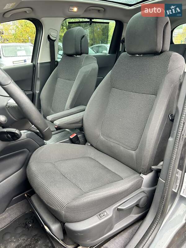 Мікровен Peugeot 5008 2013 в Сумах фото 36 Мікровен Peugeot 5008 2013 в Сумах