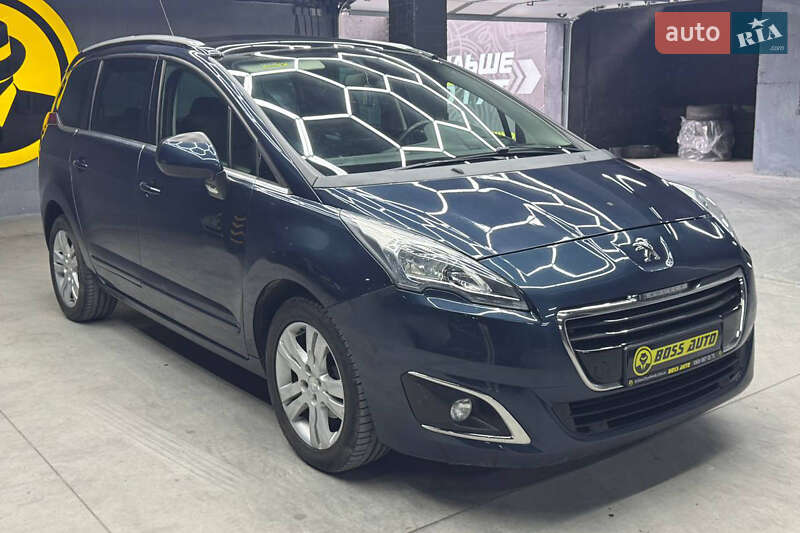 Peugeot 5008 2014