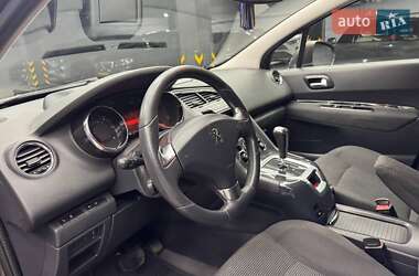 Микровэн Peugeot 5008 2014 в 