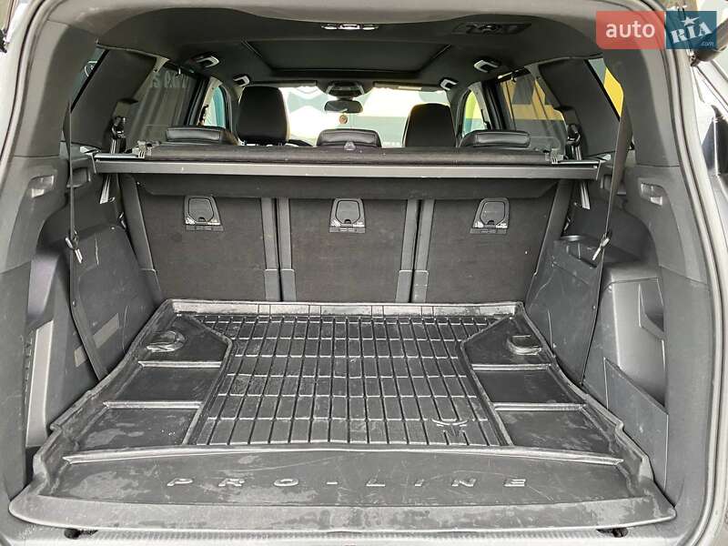 Позашляховик / Кросовер Peugeot 5008 2018 в Хмельницькому фото 11 Позашляховик / Кросовер Peugeot 5008 2018 в Хмельницькому