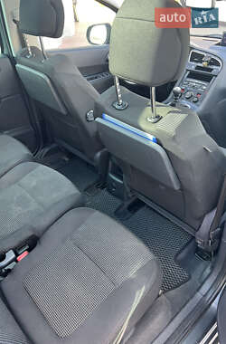Микровэн Peugeot 5008 2009 в 