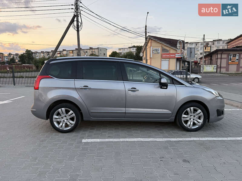 Микровэн Peugeot 5008 2014 в Калуше фото 8 Микровэн Peugeot 5008 2014 в Калуше