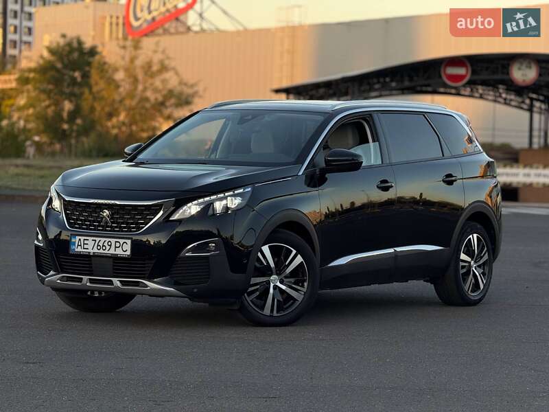 Внедорожник / Кроссовер Peugeot 5008 2017 в Кривом Роге фото 2 Внедорожник / Кроссовер Peugeot 5008 2017 в Кривом Роге