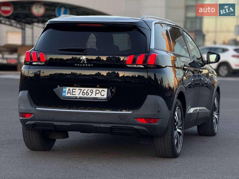 Внедорожник / Кроссовер Peugeot 5008 2017 в Кривом Роге фото 17 Внедорожник / Кроссовер Peugeot 5008 2017 в Кривом Роге