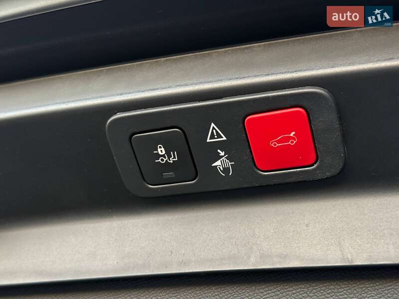 Внедорожник / Кроссовер Peugeot 5008 2017 в Кривом Роге фото 28 Внедорожник / Кроссовер Peugeot 5008 2017 в Кривом Роге