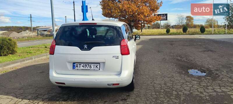 Мікровен Peugeot 5008 2014 в Коломиї
