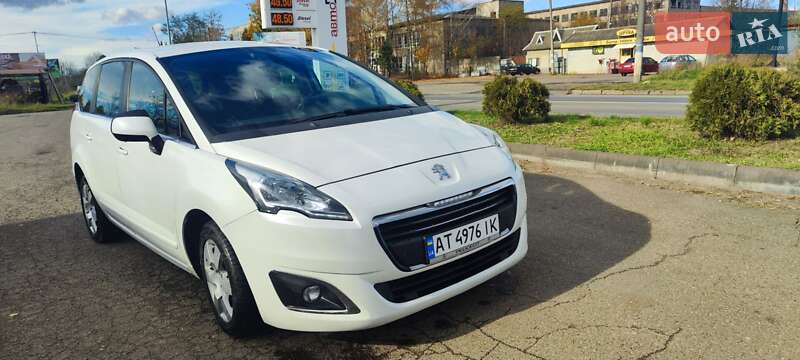 Мікровен Peugeot 5008 2014 в Коломиї