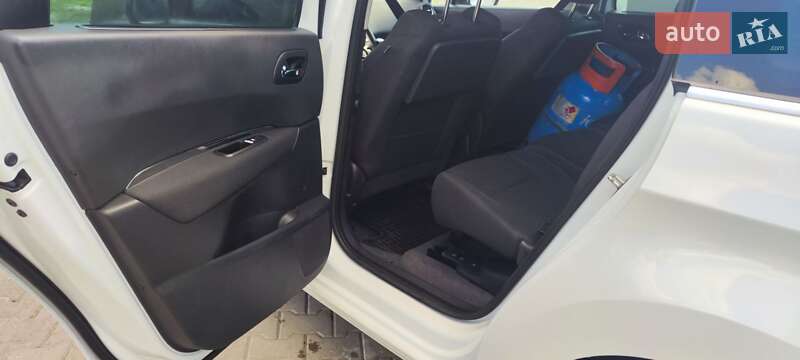 Мікровен Peugeot 5008 2014 в Коломиї