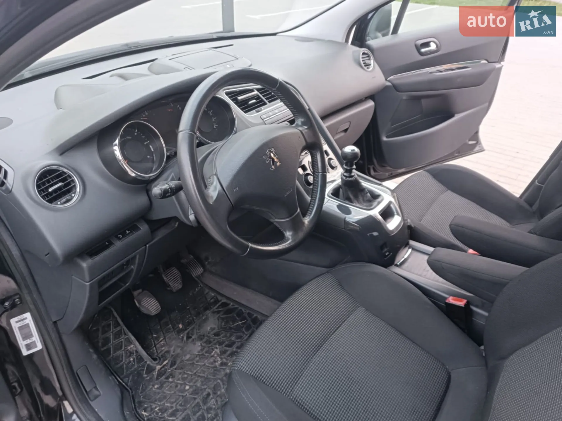 2011 Peugeot 5008 - мініатюра 25
