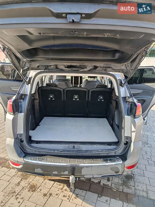 Внедорожник / Кроссовер Peugeot 5008 2017 в Бродах фото 16 Внедорожник / Кроссовер Peugeot 5008 2017 в Бродах