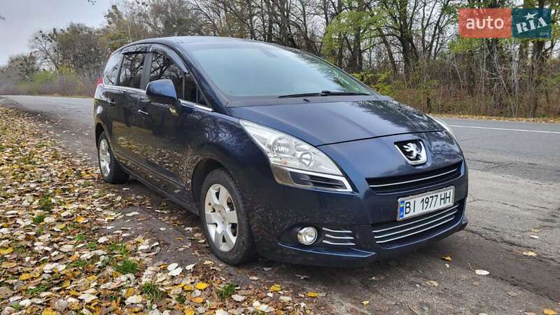 Микровэн Peugeot 5008 2009 в Миргороде