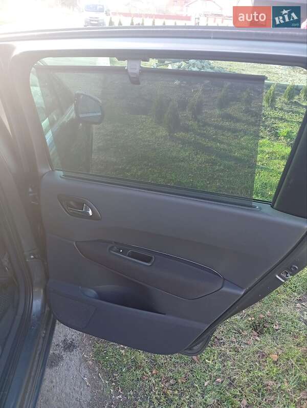 Микровэн Peugeot 5008 2009 в Жидачове фото 12 Микровэн Peugeot 5008 2009 в Жидачове