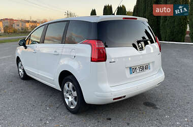 Микровэн Peugeot 5008 2015 в Дубно