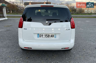 Микровэн Peugeot 5008 2015 в Дубно