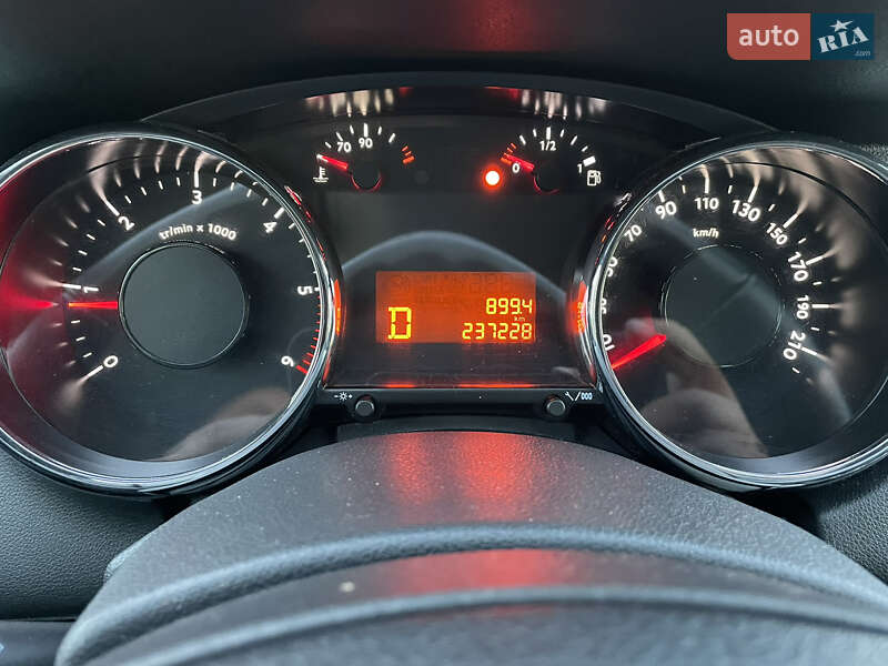 Микровэн Peugeot 5008 2015 в Дубно фото 29 Микровэн Peugeot 5008 2015 в Дубно