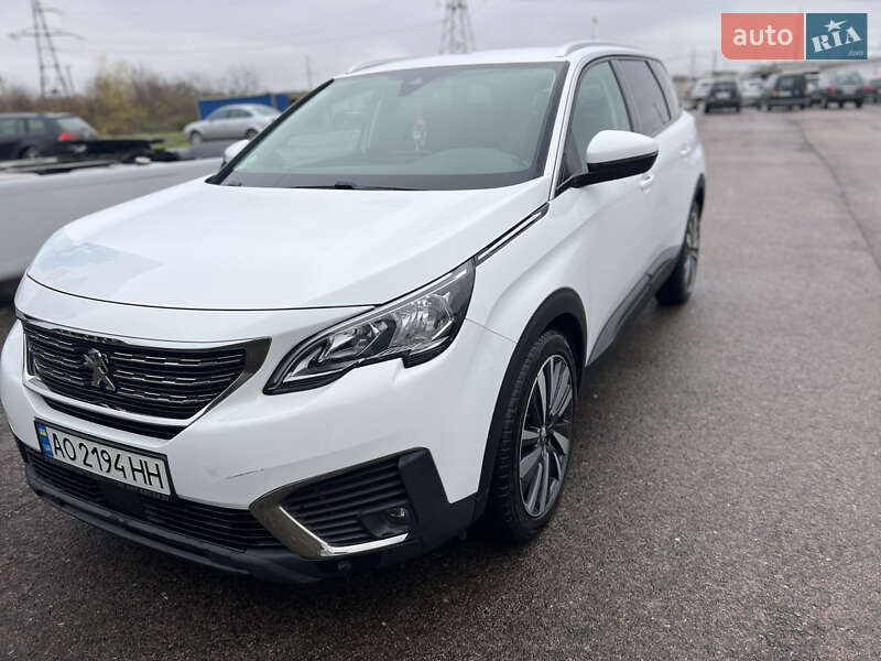 Внедорожник / Кроссовер Peugeot 5008 2017 в Ужгороде фото 14 Внедорожник / Кроссовер Peugeot 5008 2017 в Ужгороде