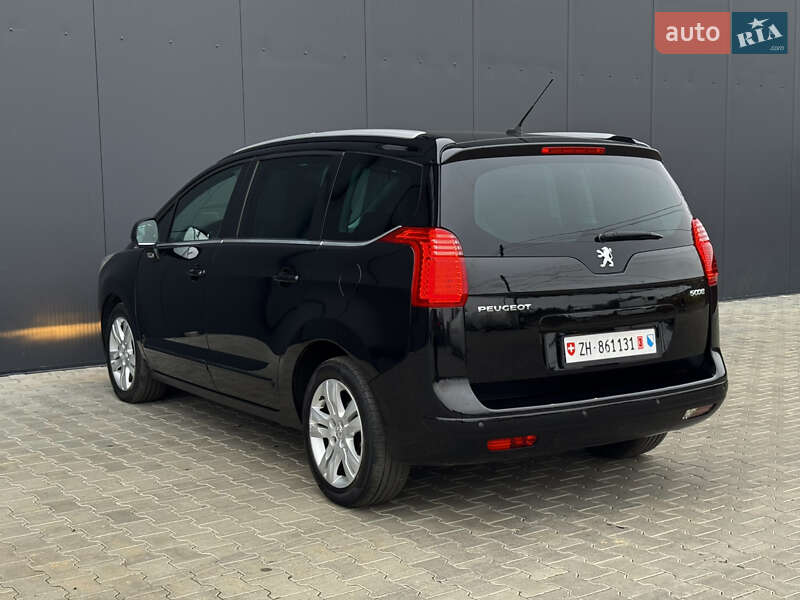 Микровэн Peugeot 5008 2011 в Луцке