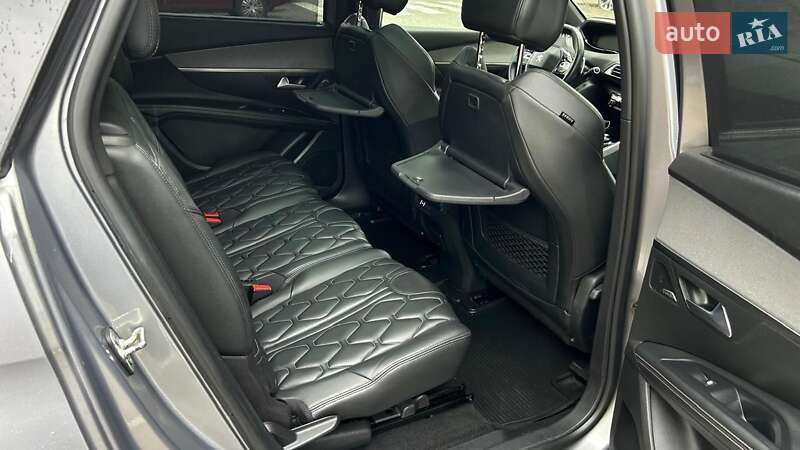 Внедорожник / Кроссовер Peugeot 5008 2019 в Ивано-Франковске