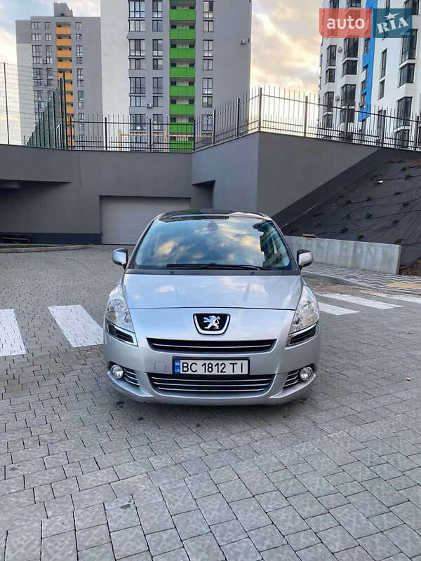 Микровэн Peugeot 5008 2011 в Львове фото 6 Микровэн Peugeot 5008 2011 в Львове