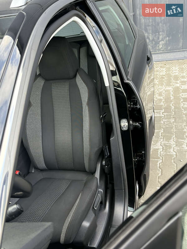 Внедорожник / Кроссовер Peugeot 5008 2020 в Львове фото 53 Внедорожник / Кроссовер Peugeot 5008 2020 в Львове