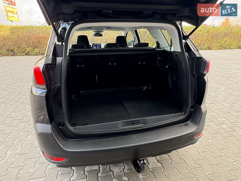 Внедорожник / Кроссовер Peugeot 5008 2020 в Львове фото 56 Внедорожник / Кроссовер Peugeot 5008 2020 в Львове